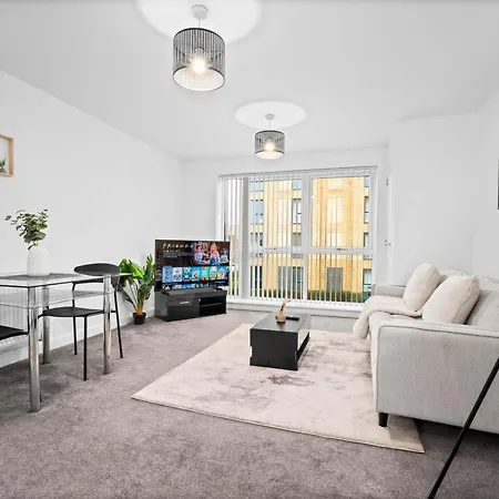 Luxury With Gated Access And Secure Parking 16sl Apartamento *