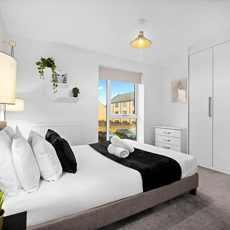 Luxury With Gated Access And Secure Parking 16sl Birmingam